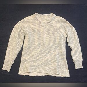 Vintage thermal Henley size M cool print!